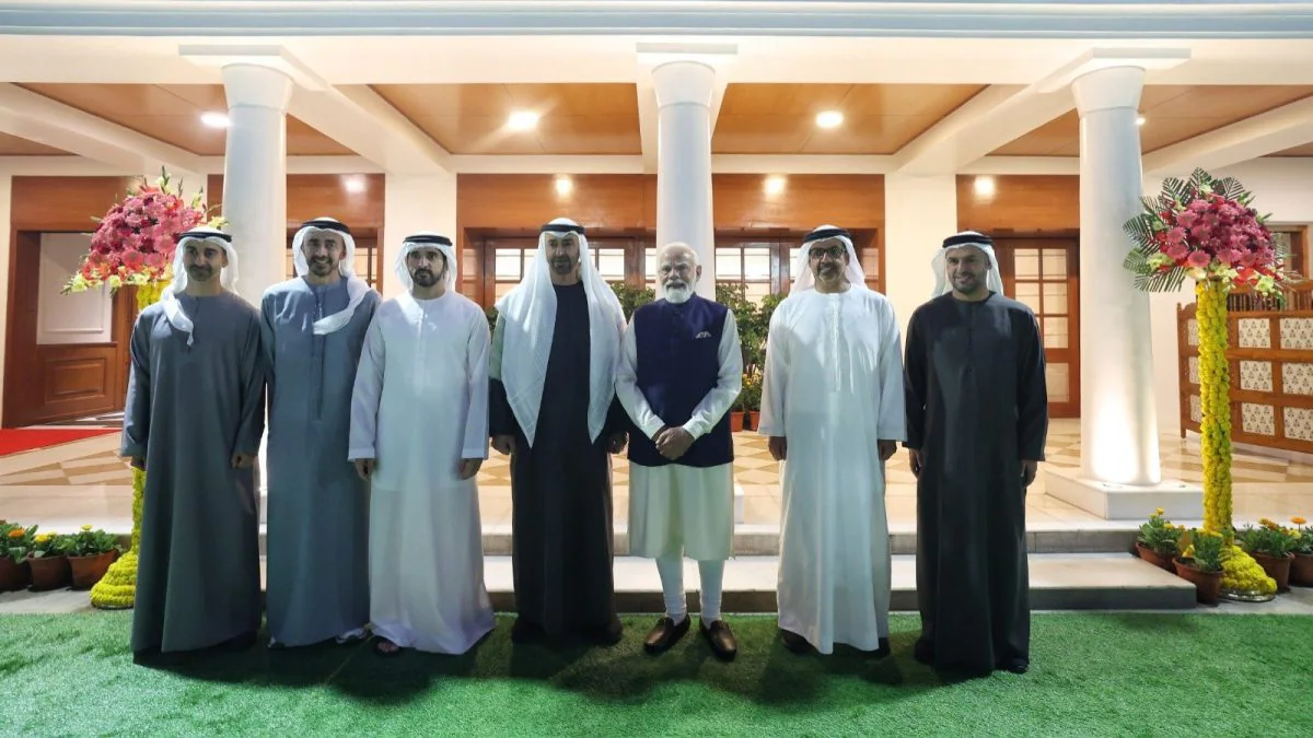 PM Shri Narendra Modi welcomes members of the family of HH Sheikh Mohamed bin Zayed Al Nahyan in New Delhi.